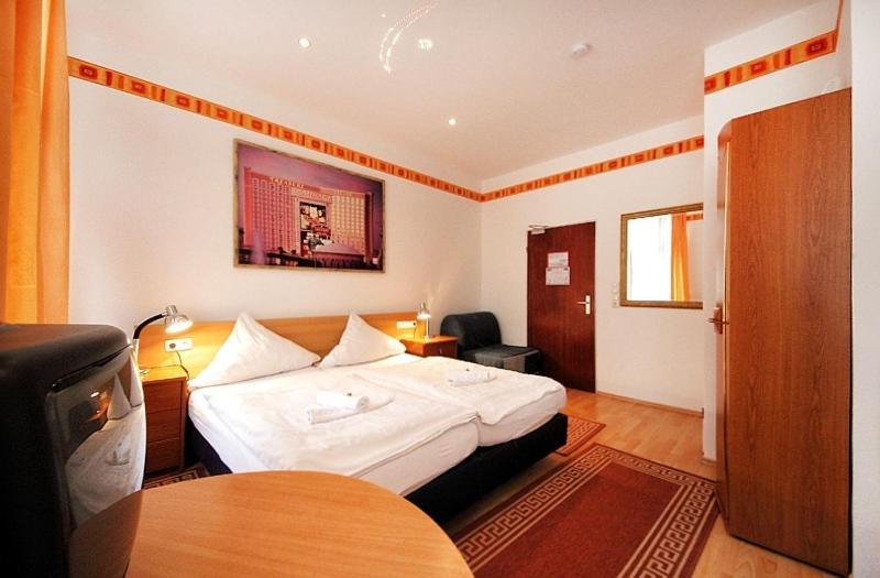 City Hotel Storch Cologne Chambre photo