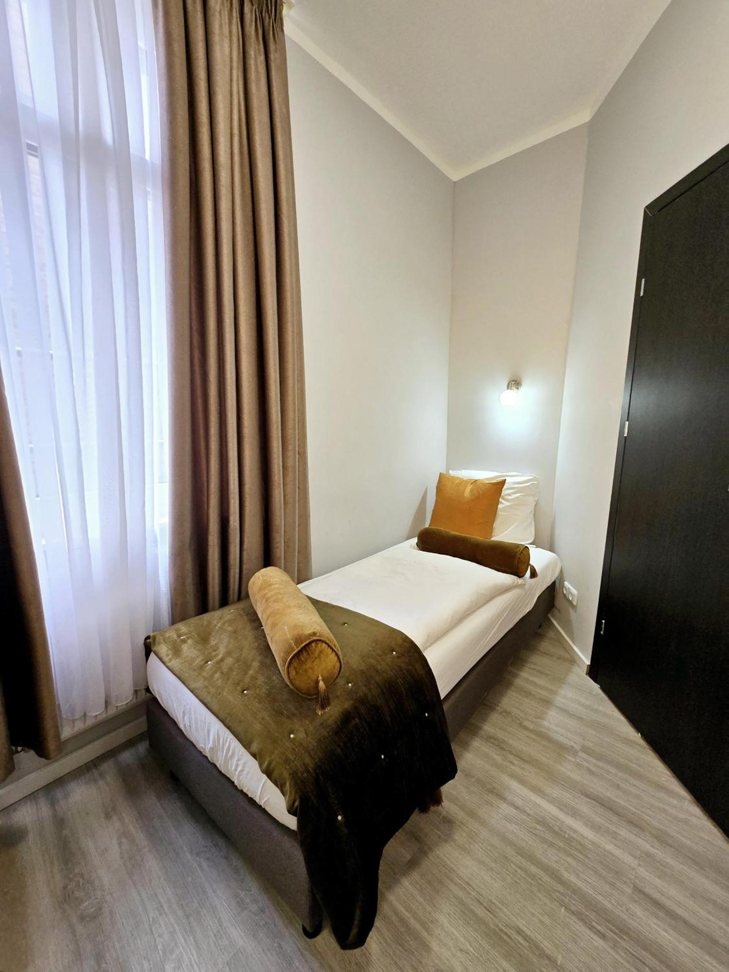 City Hotel Storch Cologne Extérieur photo