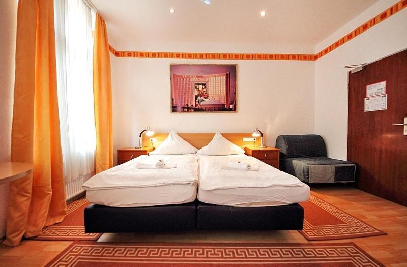 City Hotel Storch Cologne Extérieur photo