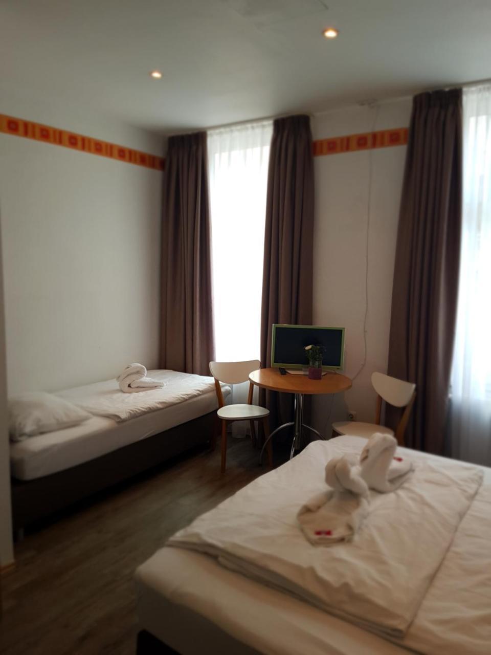 City Hotel Storch Cologne Extérieur photo